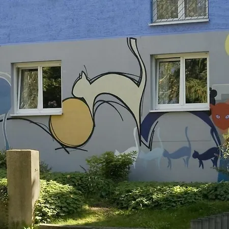 In Mockritz Mit Garten Апартаменты *