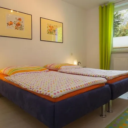 In Mockritz Mit Garten Апартаменты
